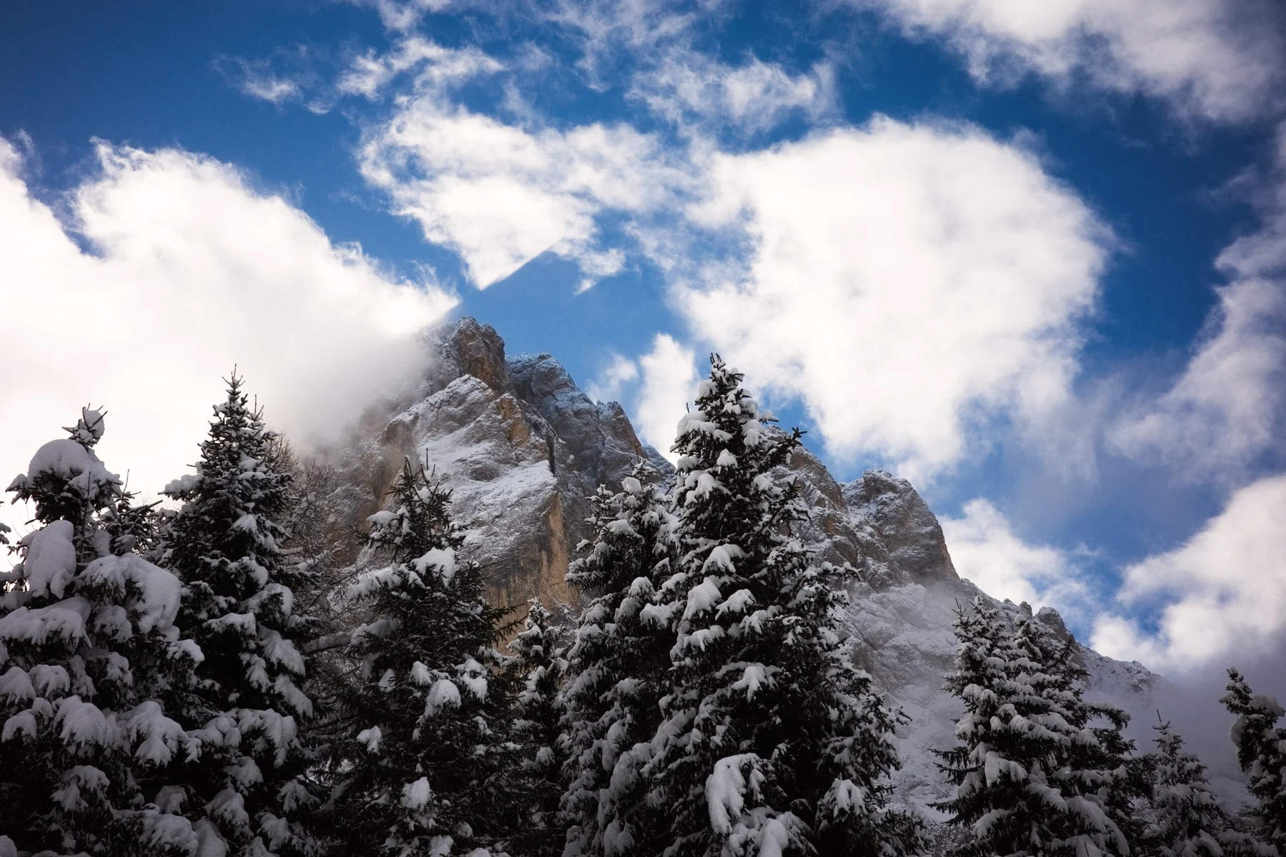 Ski @ the Dolomites - Paradise on Earth