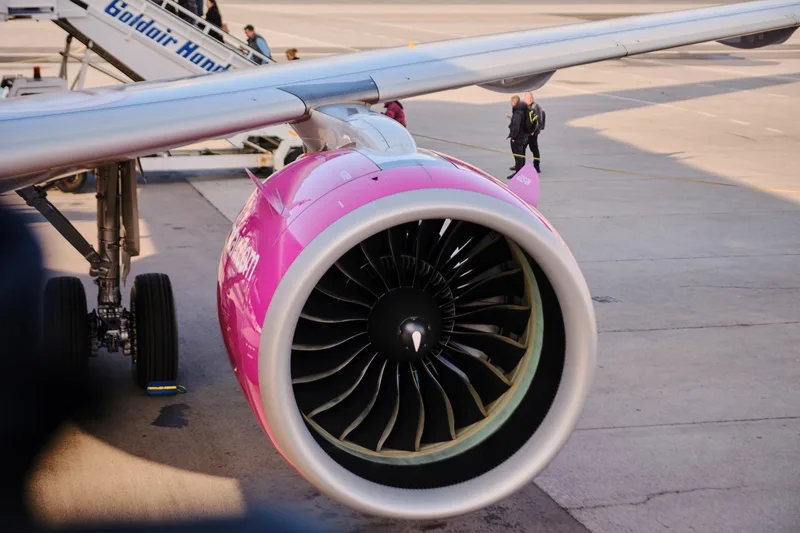 A 321 Neo engine - crazy sexy! :D